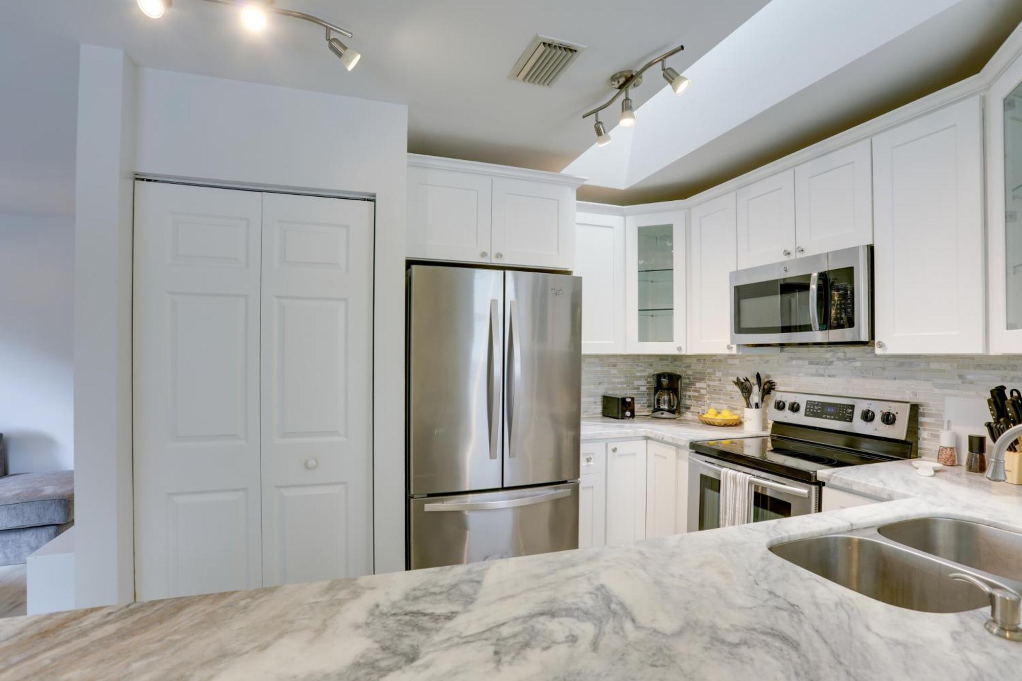 Jupiter Townhome With Patio And Yard About 6 Mi To Beach! Экстерьер фото