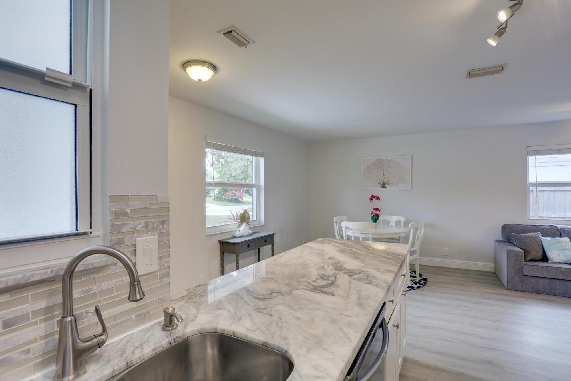 Jupiter Townhome With Patio And Yard About 6 Mi To Beach! Экстерьер фото